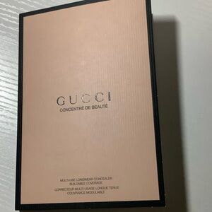 Gucci Beige Multiuse Concealer samples